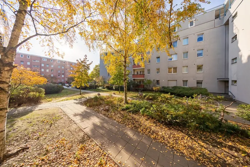 1,5 Zimmer-Wohnung - WBS mit besonderem Wohnbedarf erforderlich — photo 1